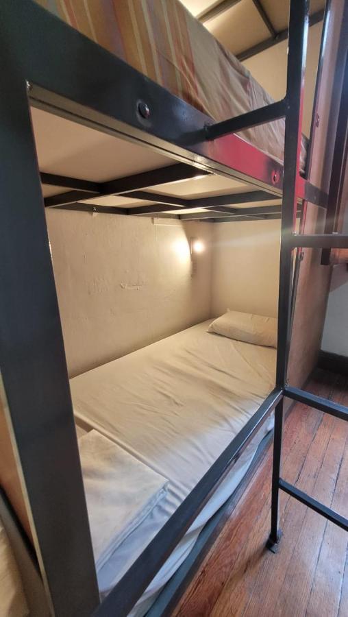 Katana Capsule Hostel Mendoza Eksteriør billede